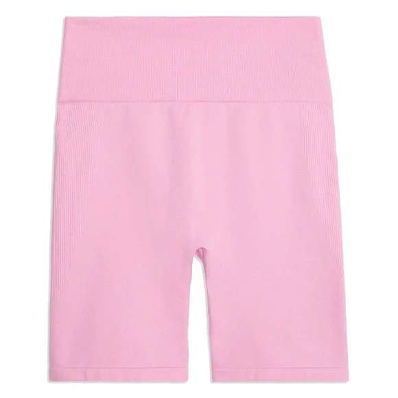 WeWoreWhat Pink Workout Set - Seamless Biker Shorts and V-Neck Bra Top